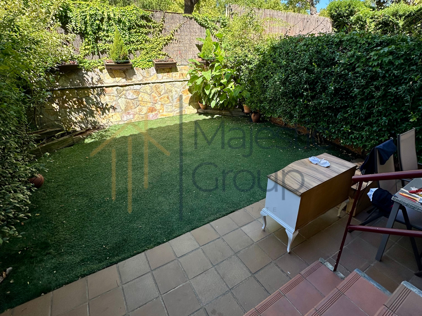 IMPRESIONANTE CHALET EN BOADILLA DEL MONTE