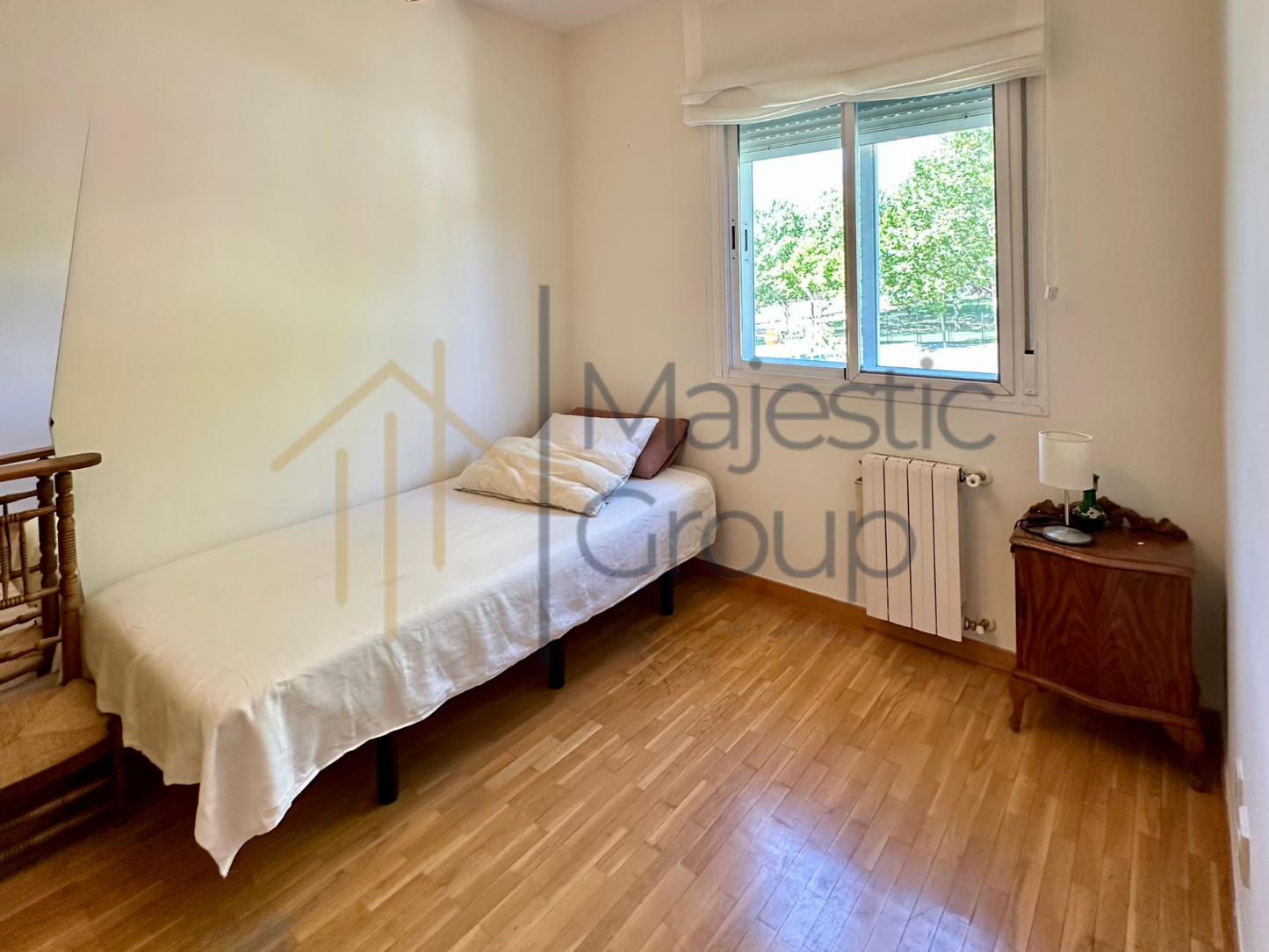 IMPRESIONANTE CHALET EN BOADILLA DEL MONTE