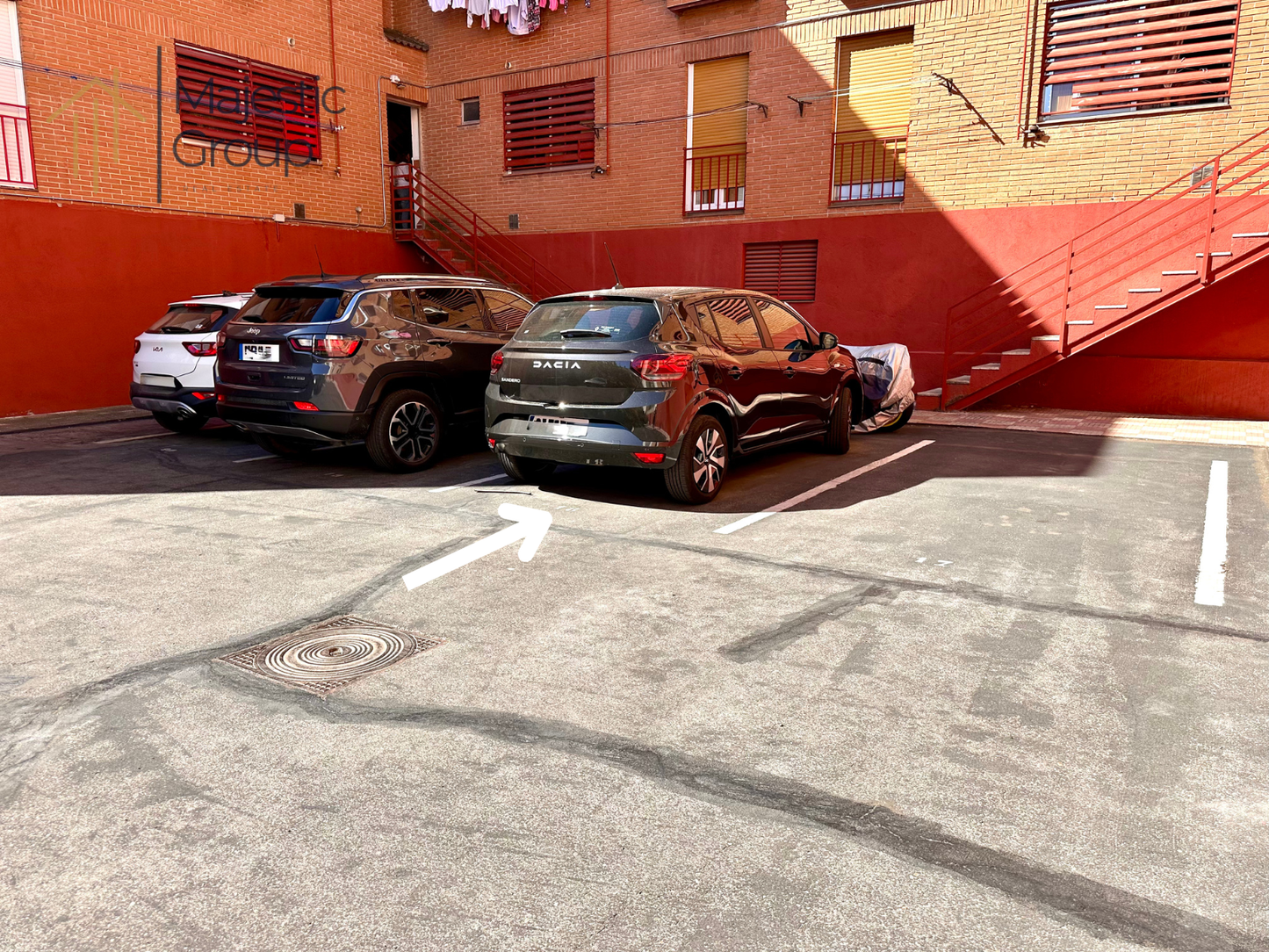 INCREIBLE BAJO EN BUENA VISTA (CARABANCHEL)