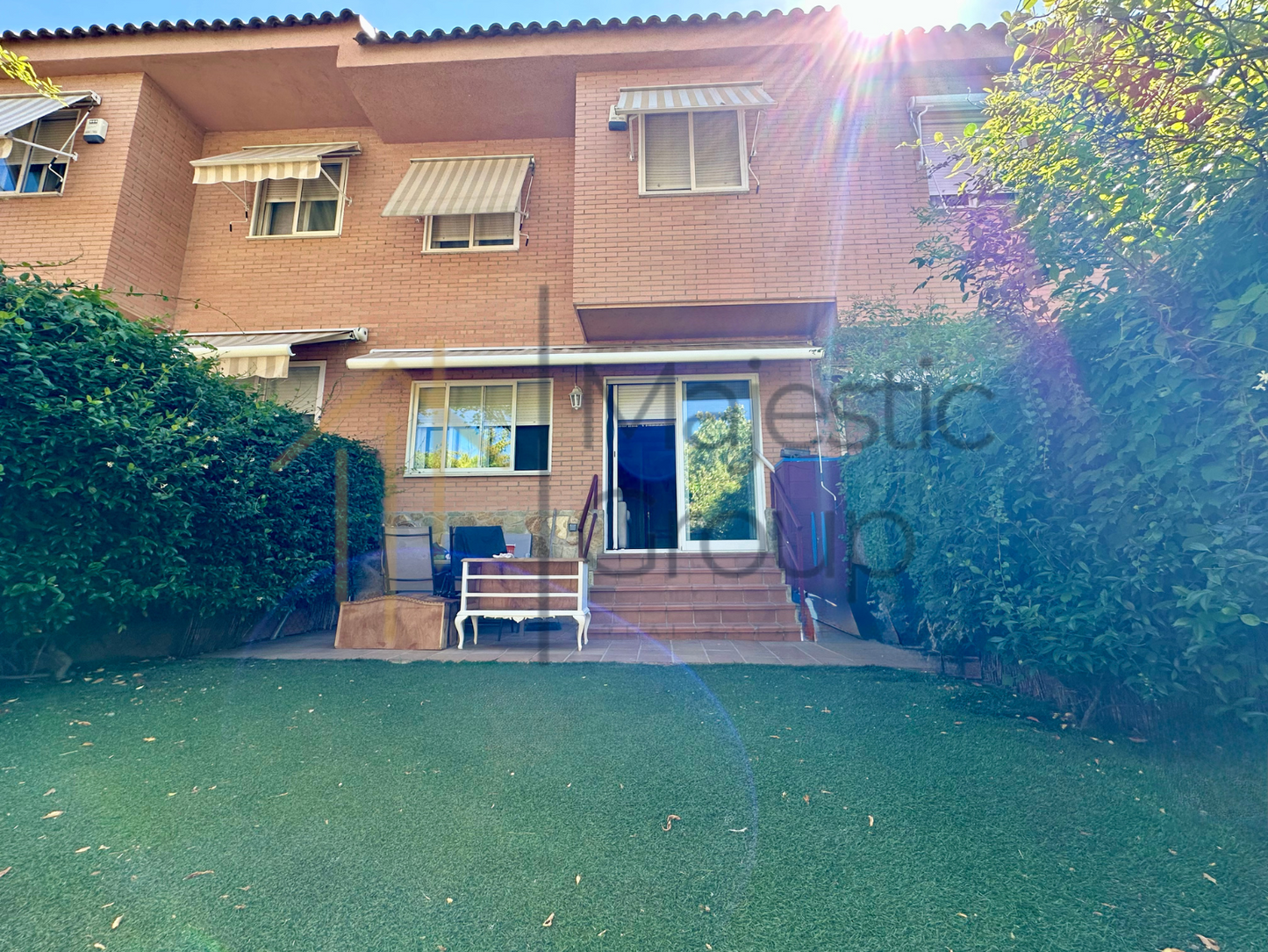 IMPRESIONANTE CHALET EN BOADILLA DEL MONTE