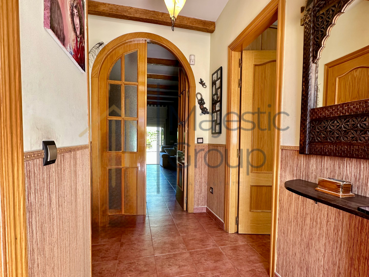IMPRESIONANTE CHALET EN BOADILLA DEL MONTE