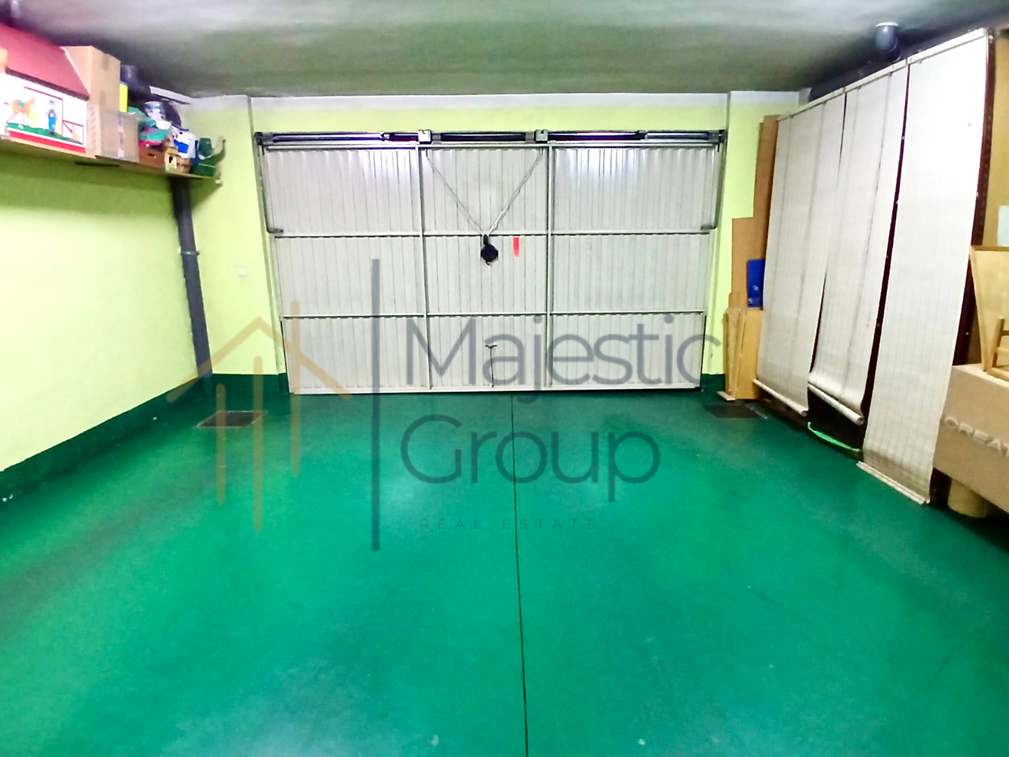 IMPRESIONANTE CHALET EN BOADILLA DEL MONTE