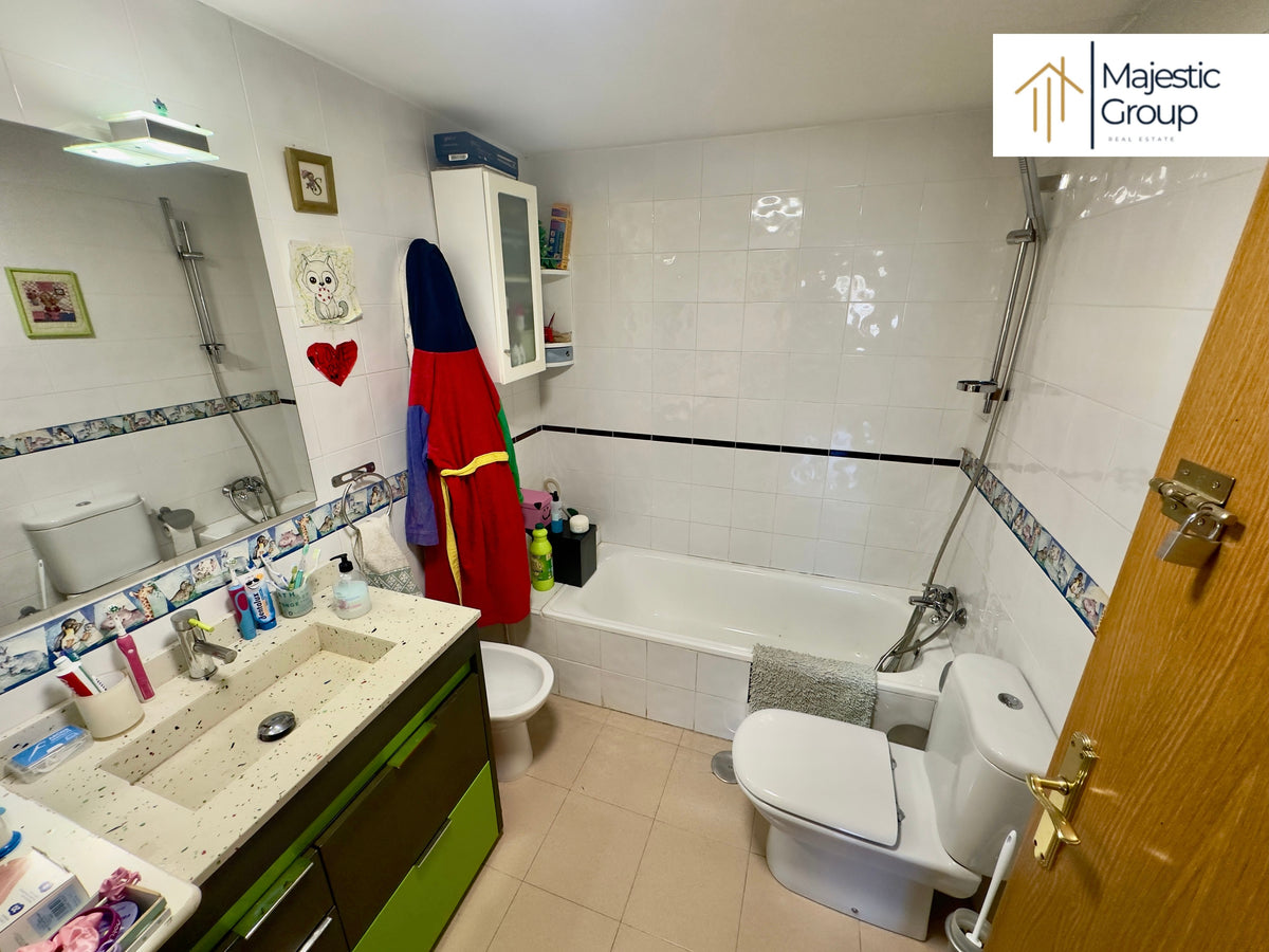 Piso en Boadilla del Monte, 3 habitaciones y 2 baños.