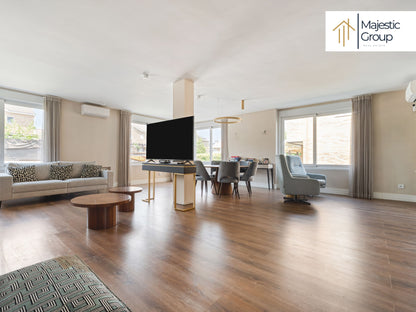Chalet pareado en venta en Villanueva de la Cañada – Reformado y exclusivo | Majestic Group