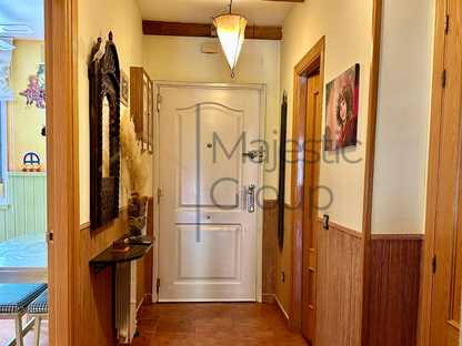 IMPRESIONANTE CHALET EN BOADILLA DEL MONTE